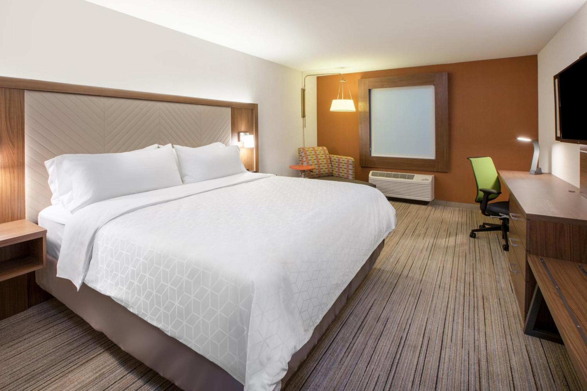 Holiday Inn Express & Suites - Glendale Downtown المظهر الخارجي الصورة