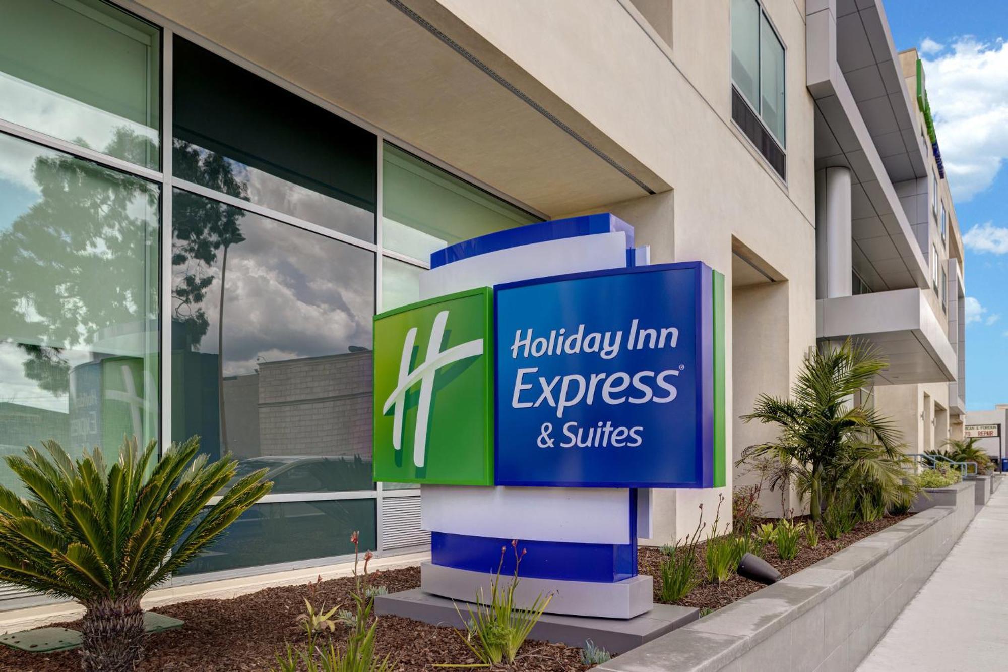 Holiday Inn Express & Suites - Glendale Downtown المظهر الخارجي الصورة