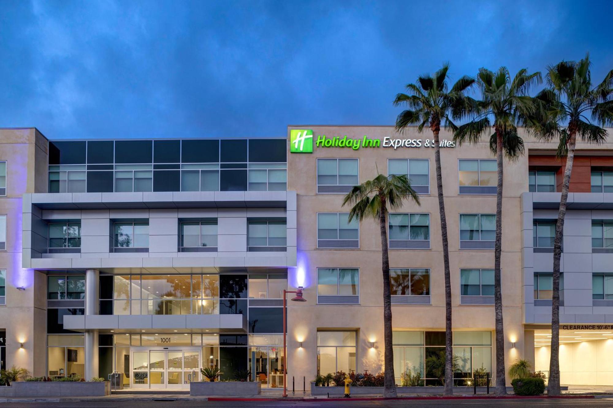 Holiday Inn Express & Suites - Glendale Downtown المظهر الخارجي الصورة
