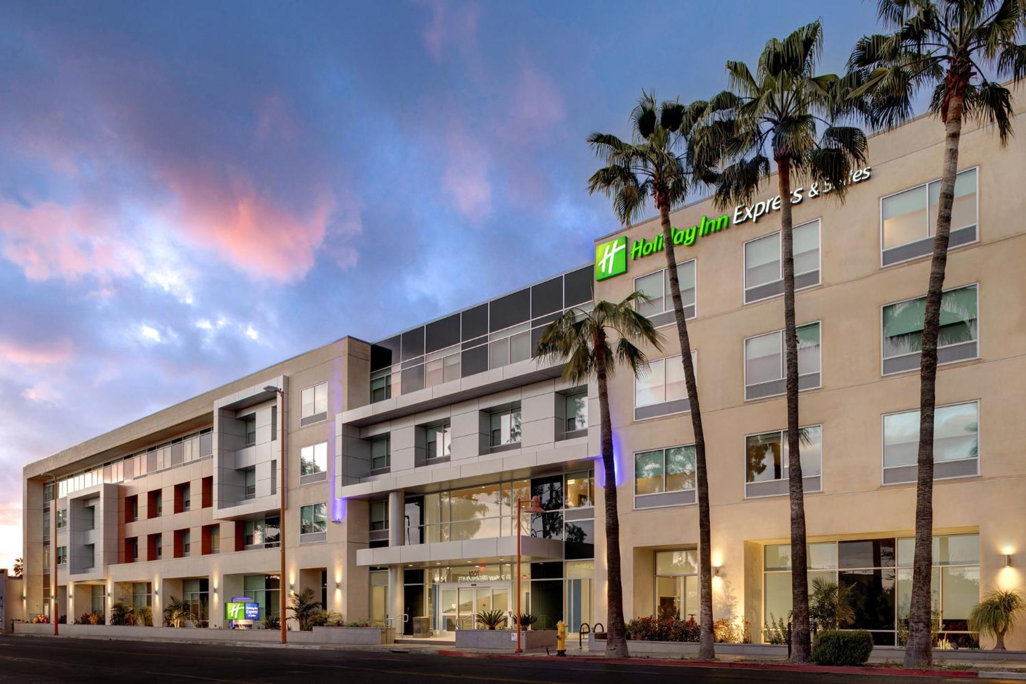 Holiday Inn Express & Suites - Glendale Downtown المظهر الخارجي الصورة